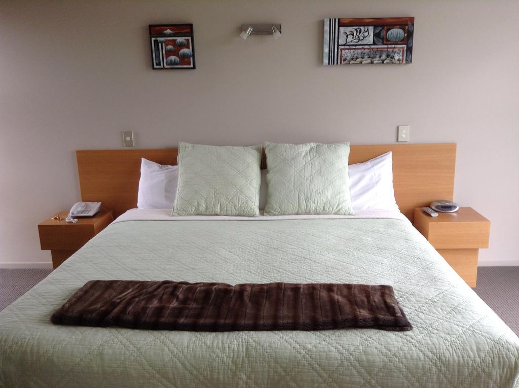 Aparthotel One Burgess Hill New Plymouth Zimmer foto