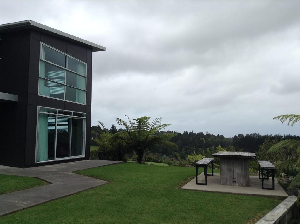 Aparthotel One Burgess Hill New Plymouth Exterior foto