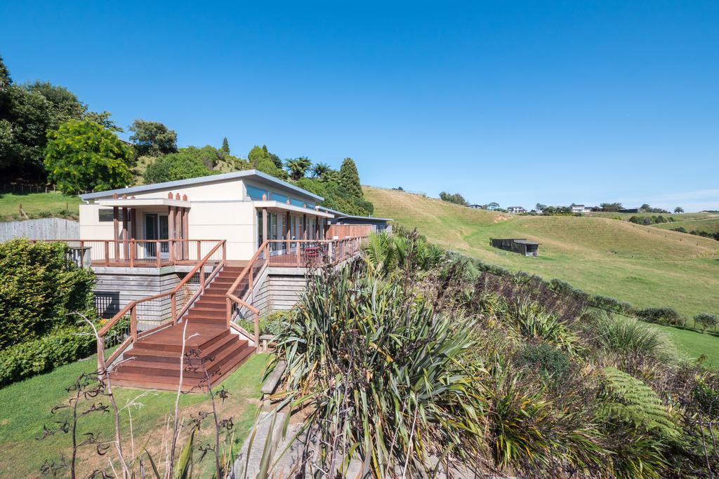 Aparthotel One Burgess Hill New Plymouth Exterior foto