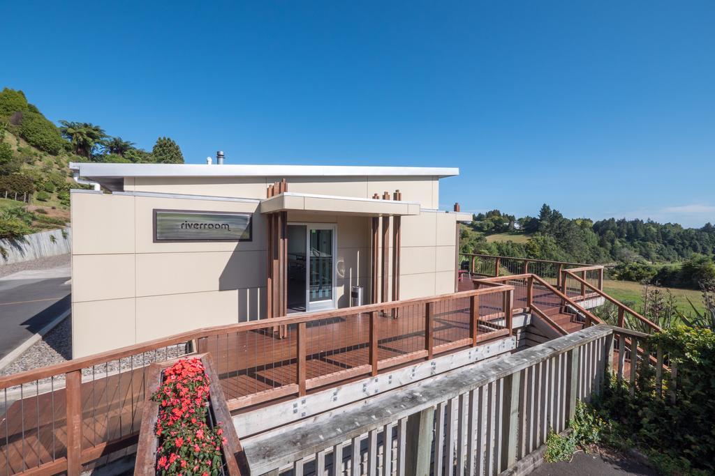 Aparthotel One Burgess Hill New Plymouth Exterior foto