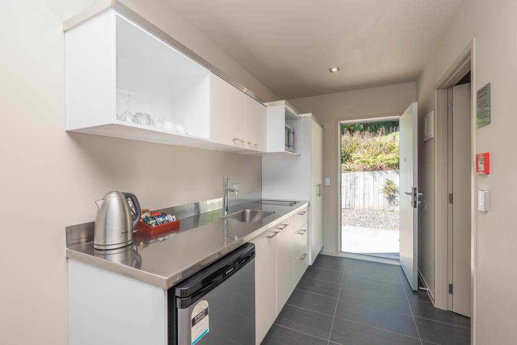 Aparthotel One Burgess Hill New Plymouth Zimmer foto