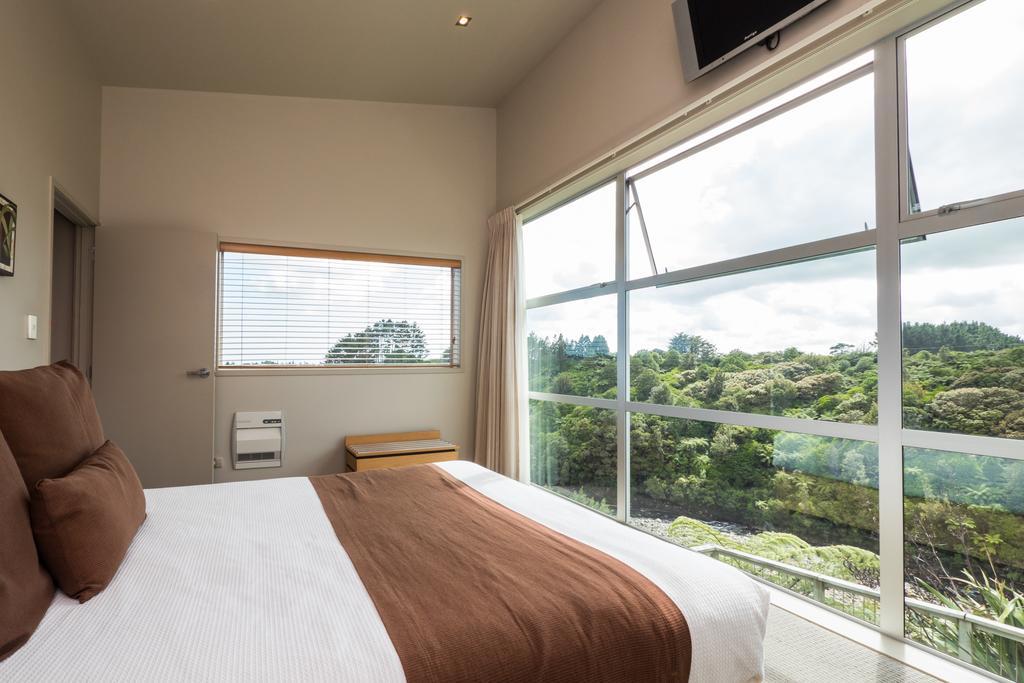 Aparthotel One Burgess Hill New Plymouth Exterior foto